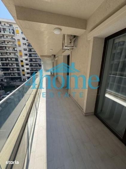 Apartament cu 3 camere decomandat în Drumul Taberei