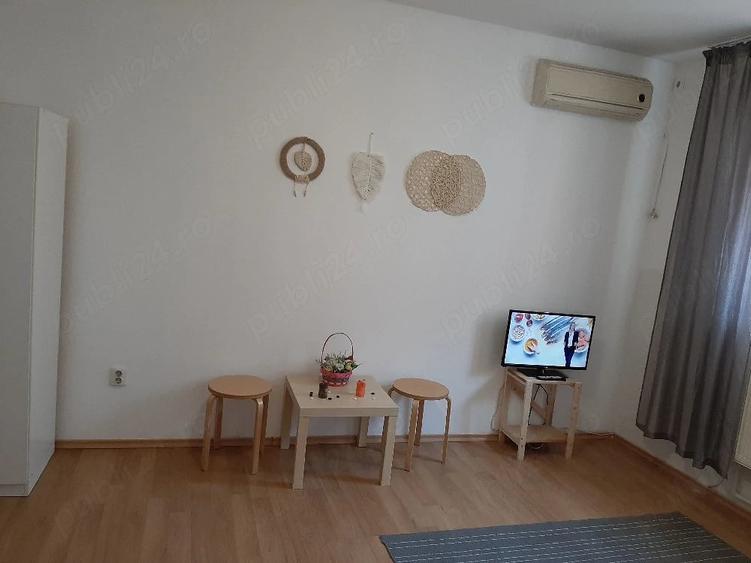 Garsonieră decomandată în Ștefan cel Mare