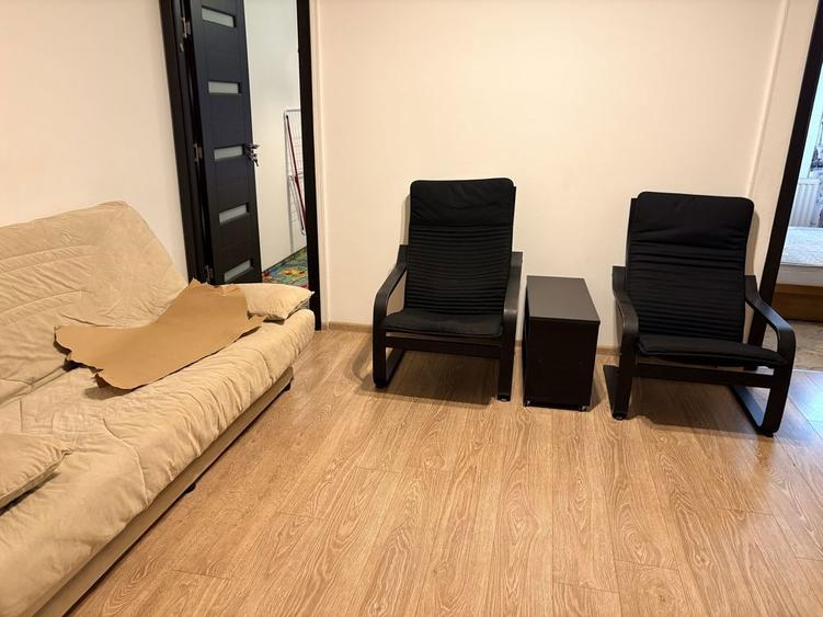 Garsonieră decomandată în Central