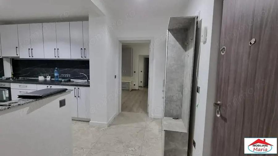 Apartament cu 3 camere în Micro 16