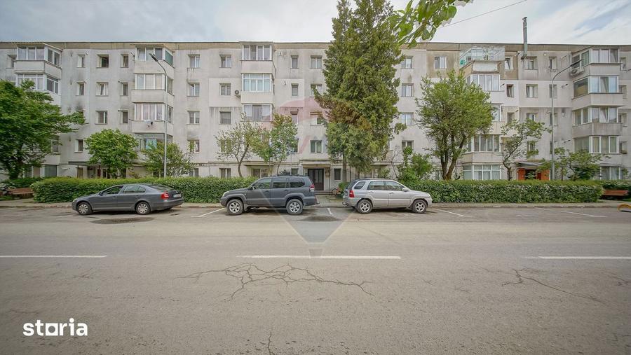 Apartament cu 2 camere semidecomandat, mobilat în Electroprecizia