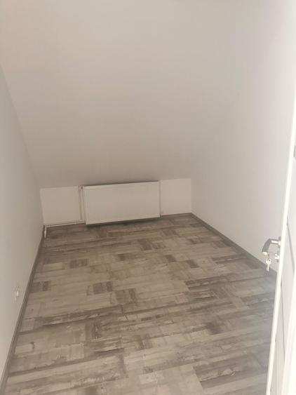 Casă cu 3 camere cu Teren 50 Mp în Central