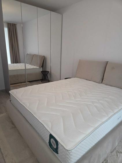Apartament cu 2 camere decomandat în Dumbrăvița