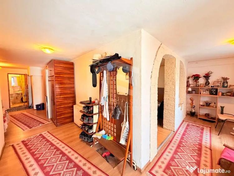 Casă cu 4 camere cu Teren 160 Mp în Alexandriei