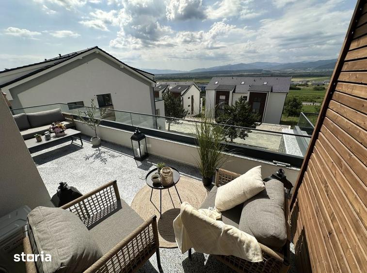 Apartament cu 3 camere în Cristian
