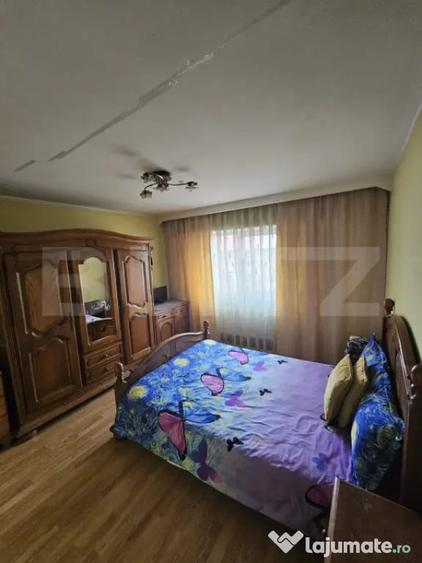 Apartament cu 3 camere decomandat, mobilat în Obcini