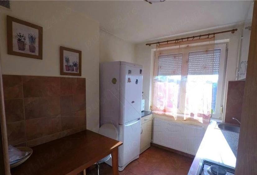 Apartament cu 2 camere semidecomandat în Ultracentral