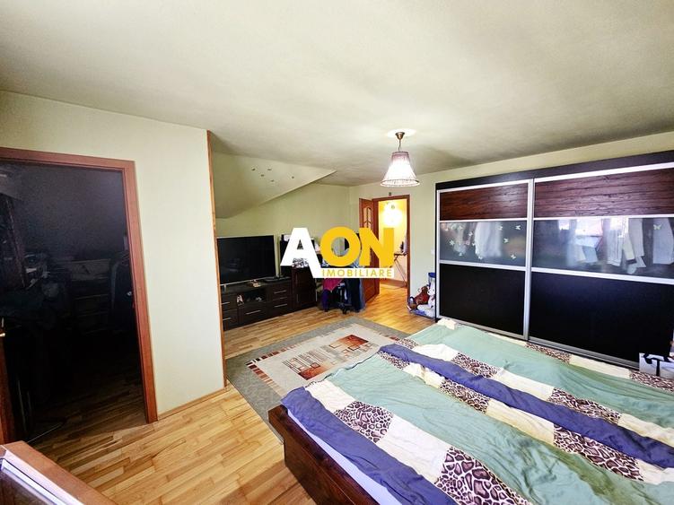 Apartament cu 3 camere decomandat, mobilat în Cetate