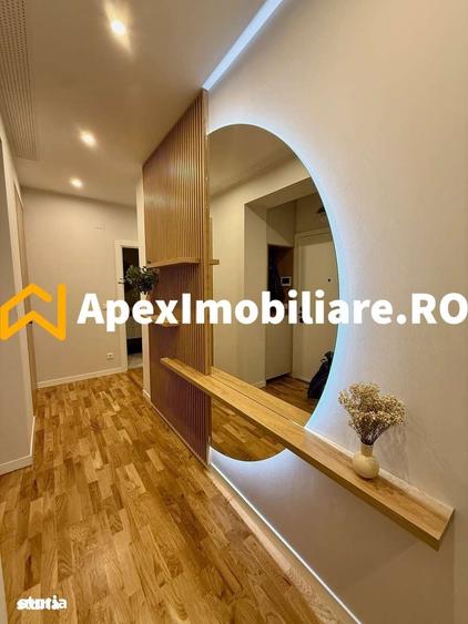Apartament cu 3 camere semidecomandat în Dămăroaia