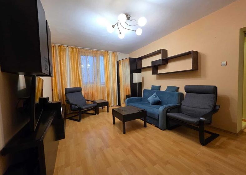 Apartament cu 3 camere semidecomandat în Drumul Taberei
