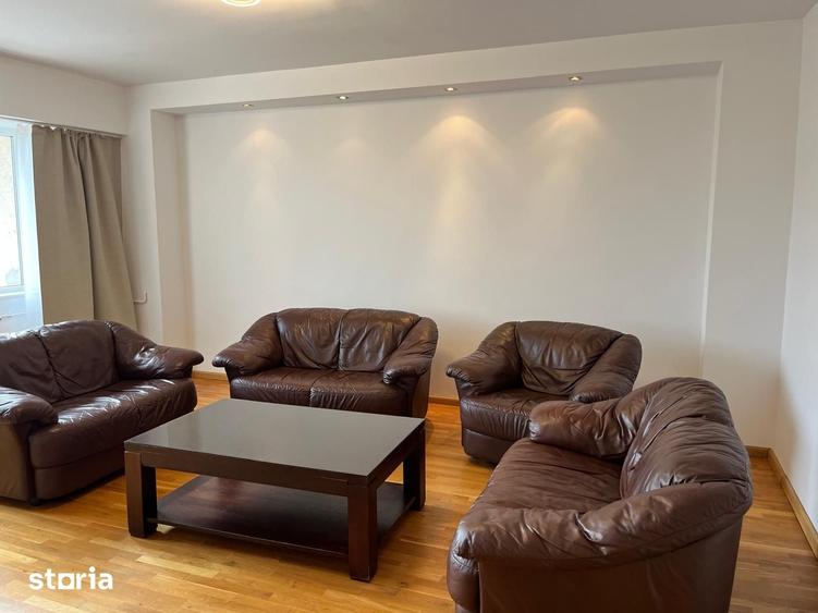 Apartament cu 2 camere în Centrul Civic
