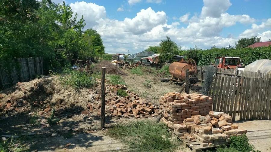 Teren de 3162 mp, în Perieți