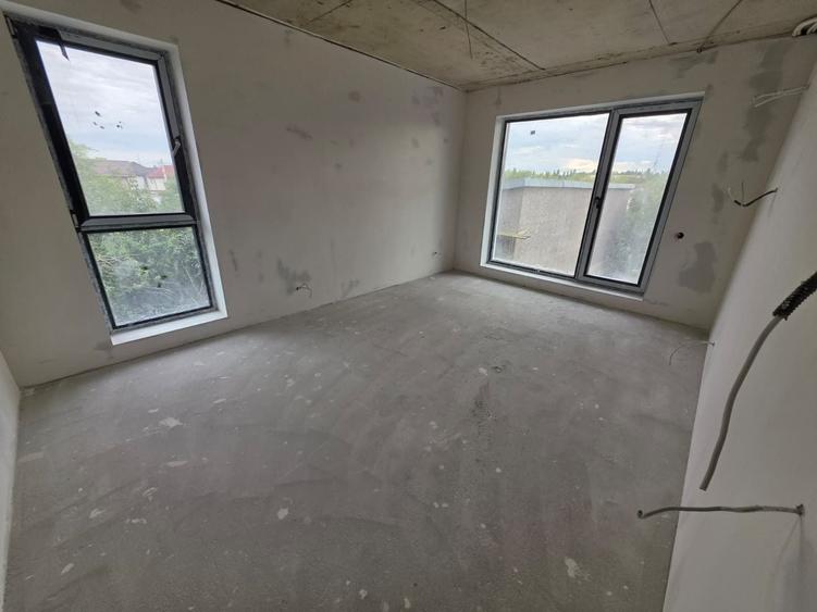 Apartament cu 2 camere decomandat în Fundeni