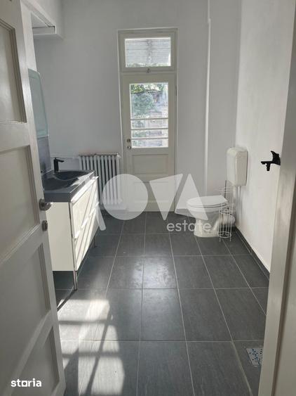 Casă cu 7 camere cu Canalizare în Eminescu
