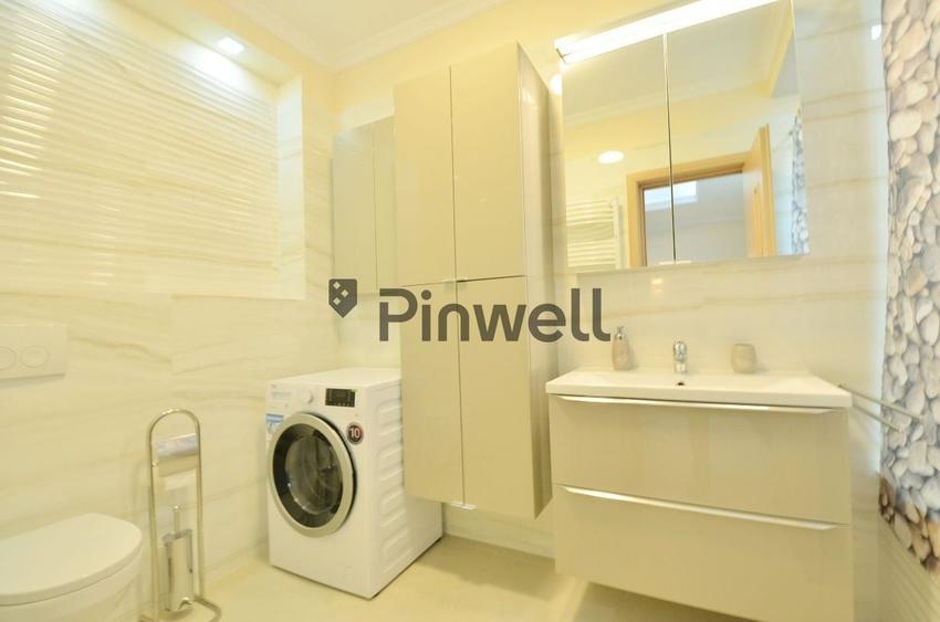 Apartament cu 4 camere, mobilat în Barbu Văcărescu