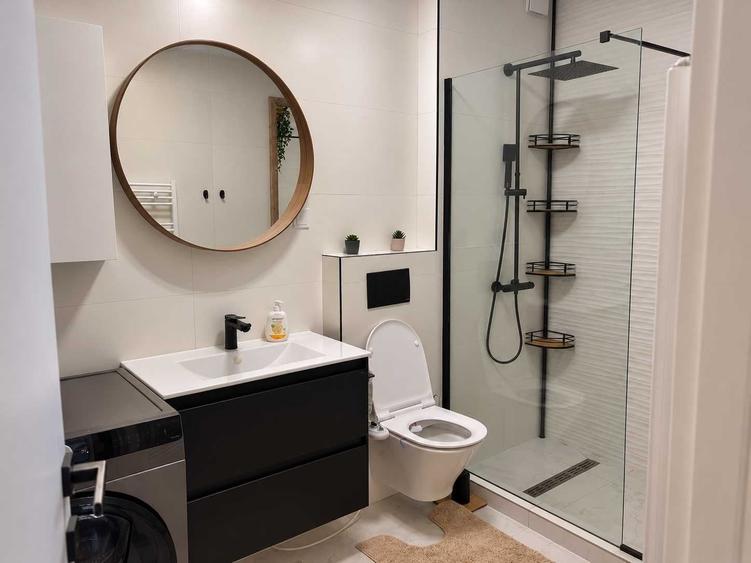 Apartament cu 2 camere decomandat în Pipera