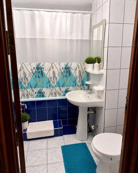 Apartament cu 2 camere decomandat în Radu Negru