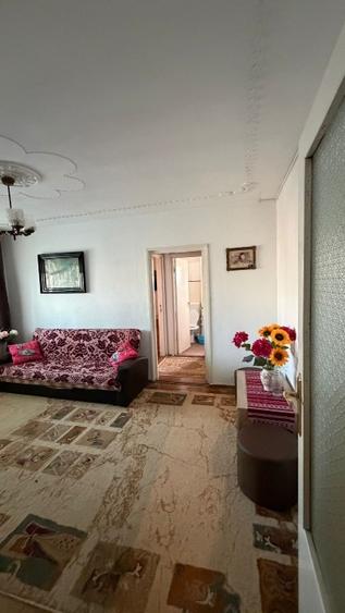 Apartament cu 2 camere semidecomandat, mobilat în Aurel Vlaicu