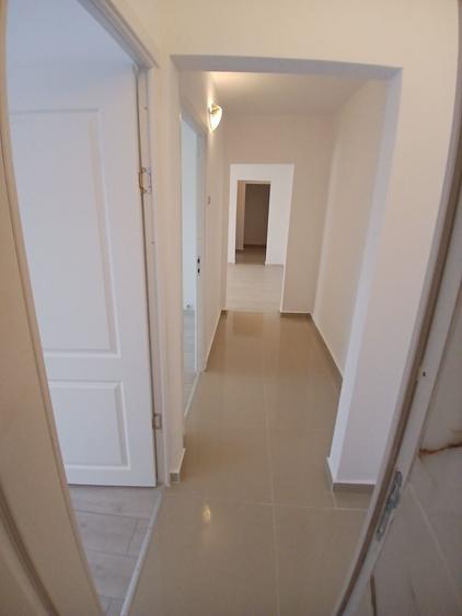 Apartament de 3 camere, etaj 2/4, zona Alexandru cel Bun - 4