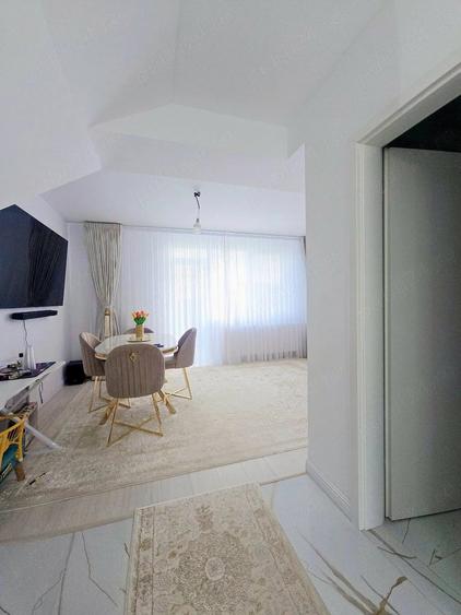 Casă cu 3 camere cu Teren 110 Mp în Dobroești