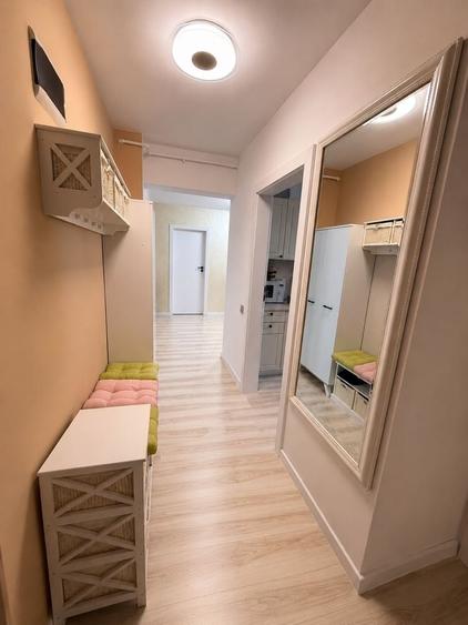 Apartament cu 3 camere decomandat în Florești