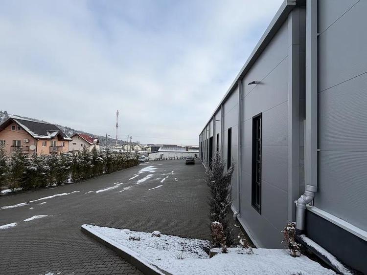 Spațiu industrial, de 1,500 mp, în Apahida