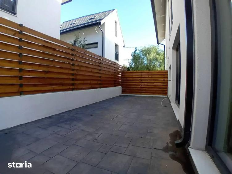 Casă cu 5 camere cu Teren 175 Mp în Străulești