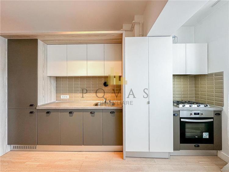 Apartament cu 3 camere semidecomandat, mobilat în Herăstrău