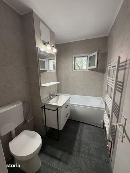 Apartament cu 3 camere în Aradului