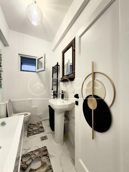 Apartament cu 2 camere semidecomandat, mobilat în Universitate