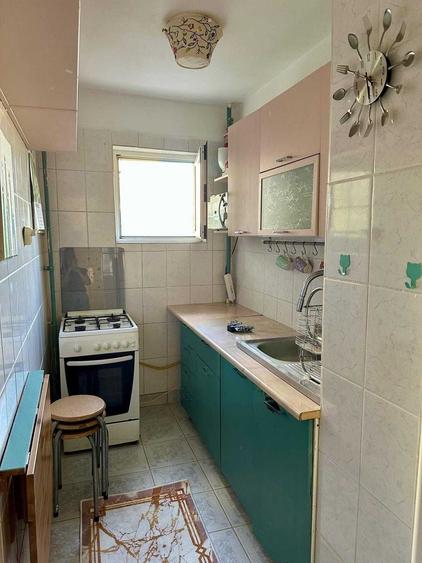 Apartament cu 2 camere semidecomandat în Sebastian