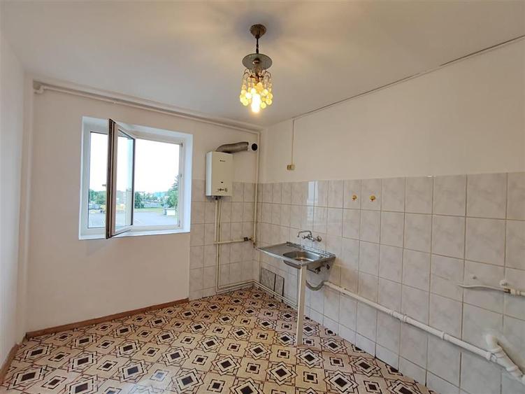 Garsonieră semidecomandată în Bartolomeu