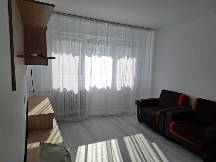 inchiriez apartament 2 camere Titan, Bucuresti sector 3 - 4