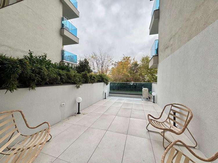 Apartament cu 3 camere, mobilat în Floreasca