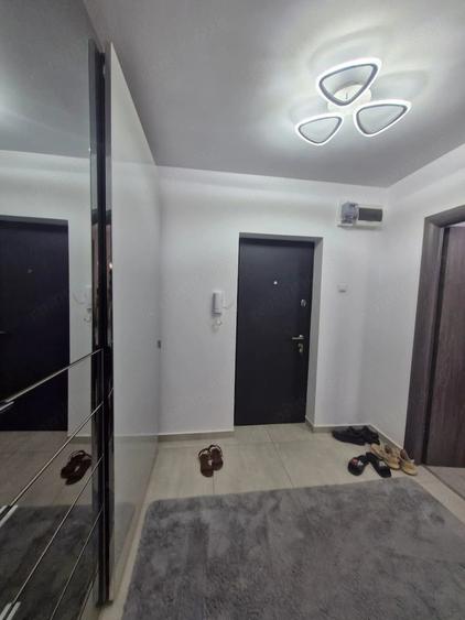 Apartament cu 2 camere semidecomandat în Moșilor