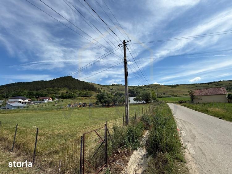 Teren de 1340 mp, în Mociu