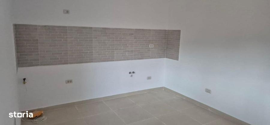 Casă cu 3 camere în Horpaz