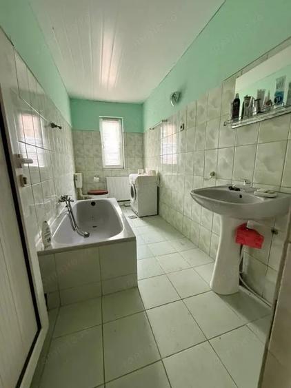 Casă cu Teren 300 Mp în Mehala