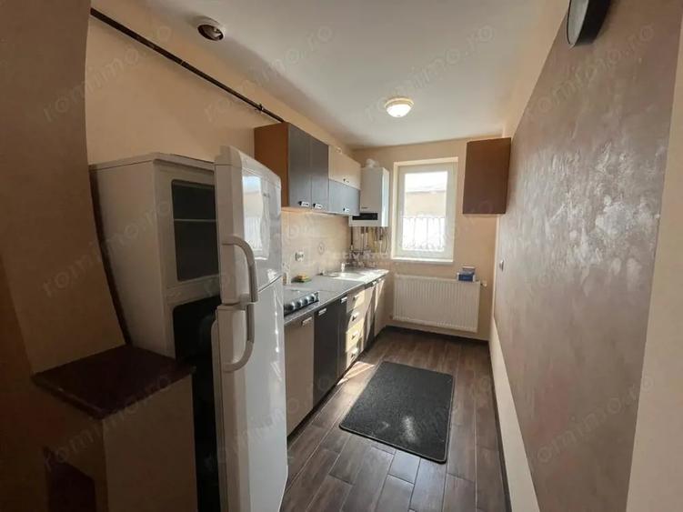 Apartament cu 4 camere semidecomandat, mobilat în Lugoj