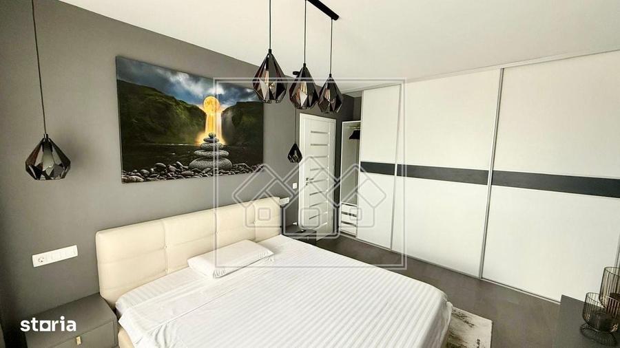 Apartament cu 4 camere în Central