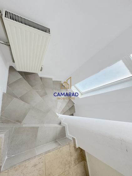 Casă individuală cu 5 camere cu Canalizare în Iancului