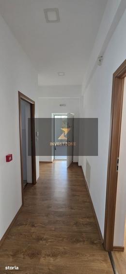 Spațiu comercial, de 480 mp, în Vest