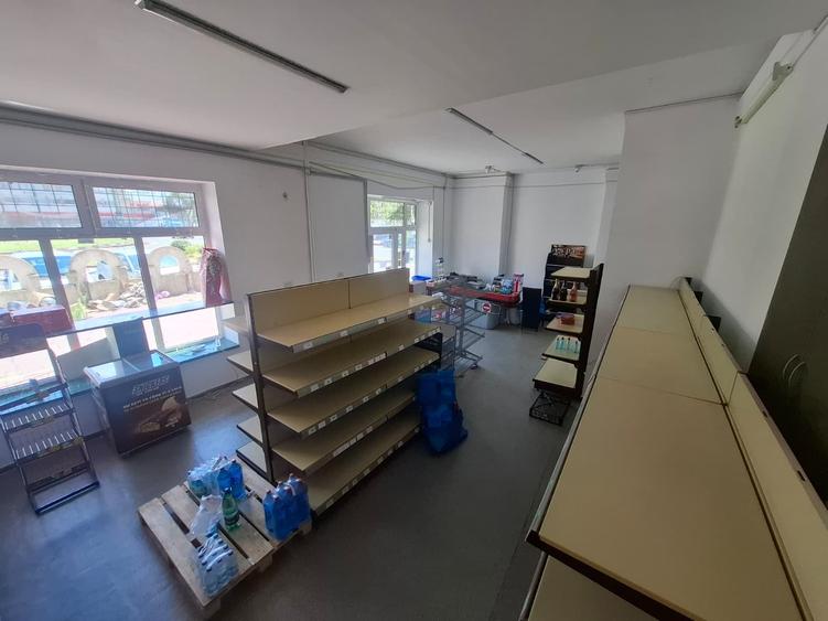 Spațiu comercial, de 70 mp, în Boul Roșu