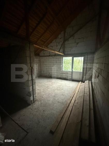 Casă cu 4 camere în Șcheia