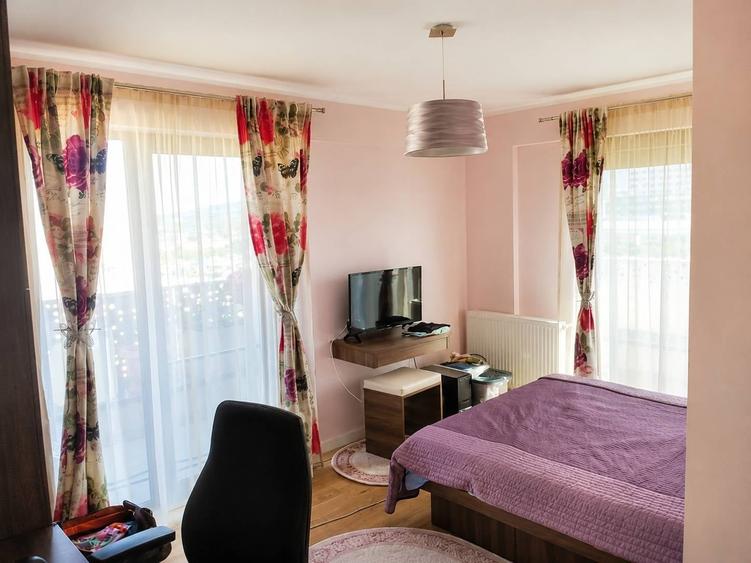 Apartament cu 4 camere în Europa