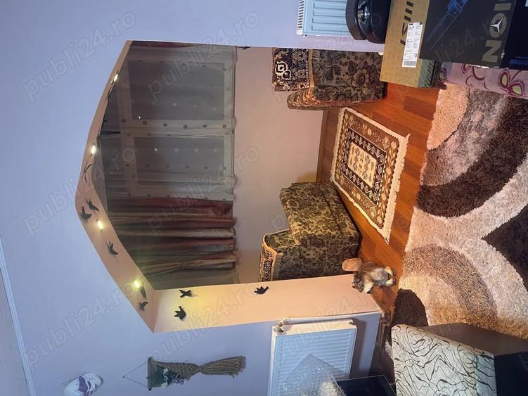 Apartament cu 2 camere semidecomandat în Bârlad