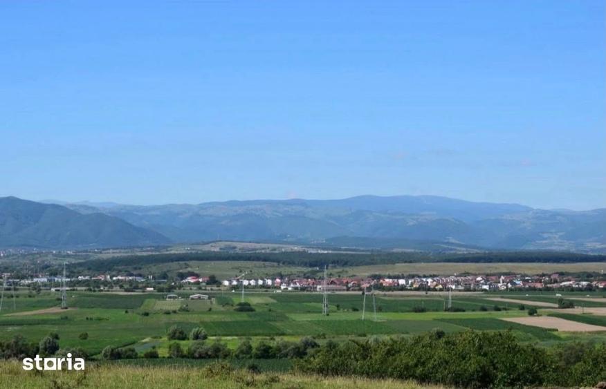 Teren de 500 mp, în Sadu