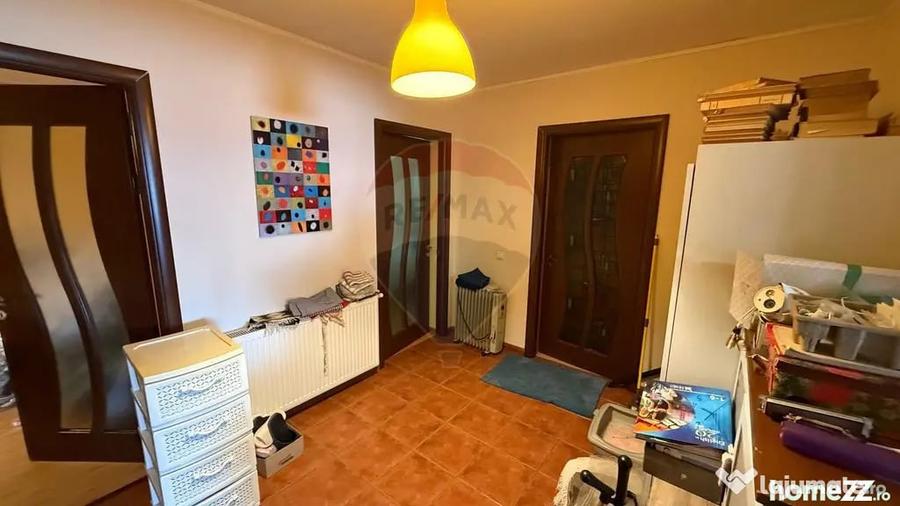 Casă cu 5 camere cu Teren 1000 Mp în Ciușlea