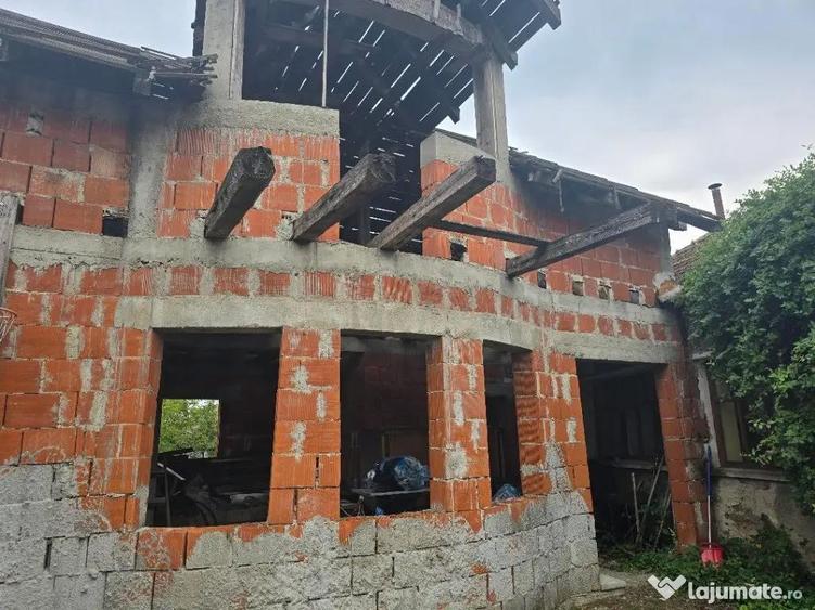 Casa loc SUMUGIU , sc 200 mp , parte veche si noua, ter 2670, sosea - 15