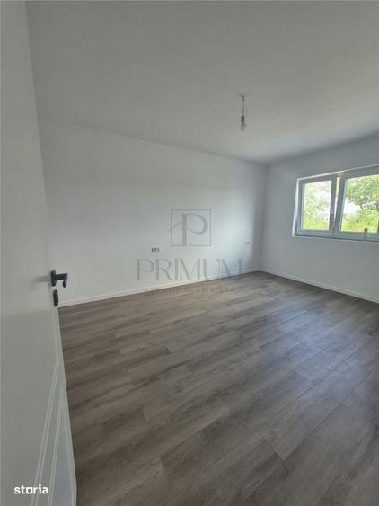 Casă cu 4 camere în Moșnița Veche